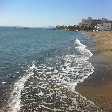 Daire Sandy Beach 6 *